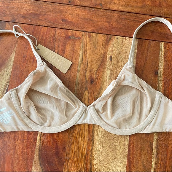 NEW Skims Fits Everybody Unlined Underwire Bra in Clay - 32B - Picture 11 of 15